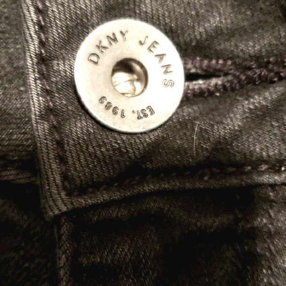DKNY JEANS BLACK SKINNY SZ 4 MOCK POCKETS - Picture 7 of 8